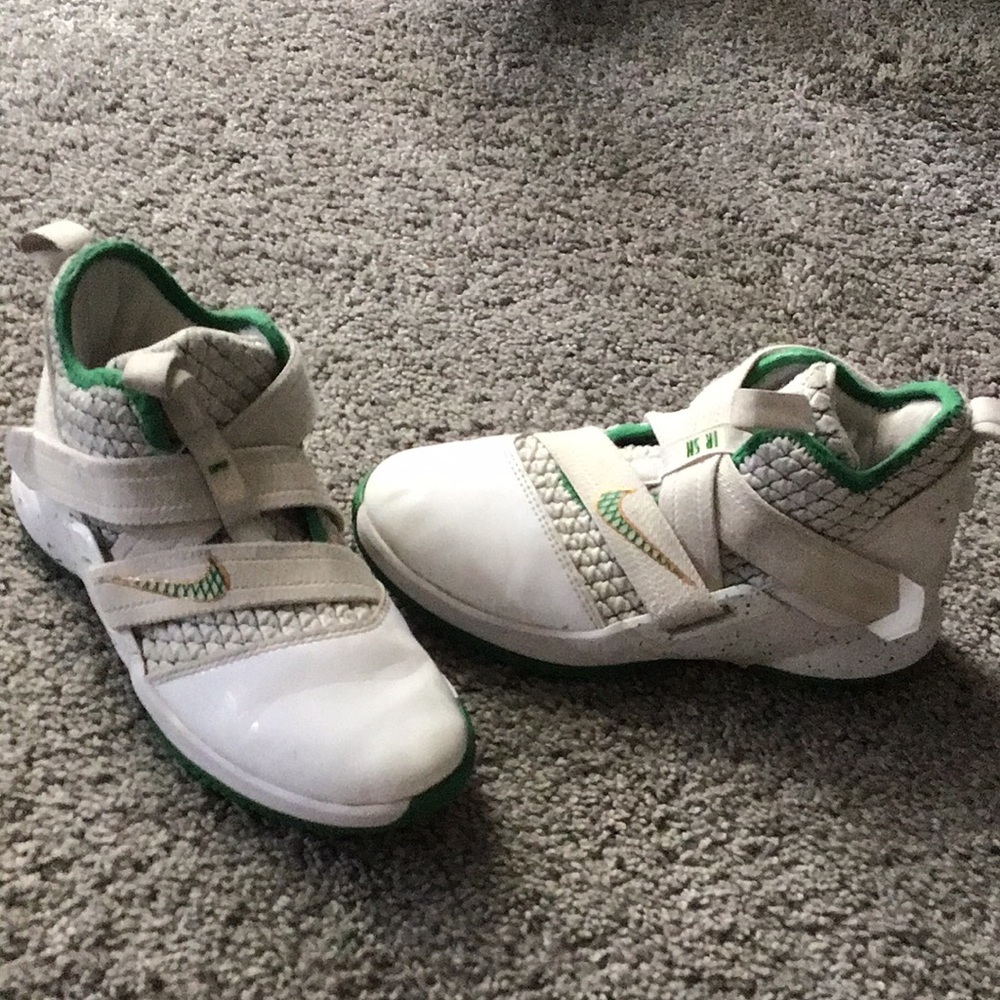 Lebron 12